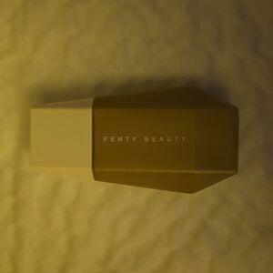 FENTY EAZE DROPS SHADE 20